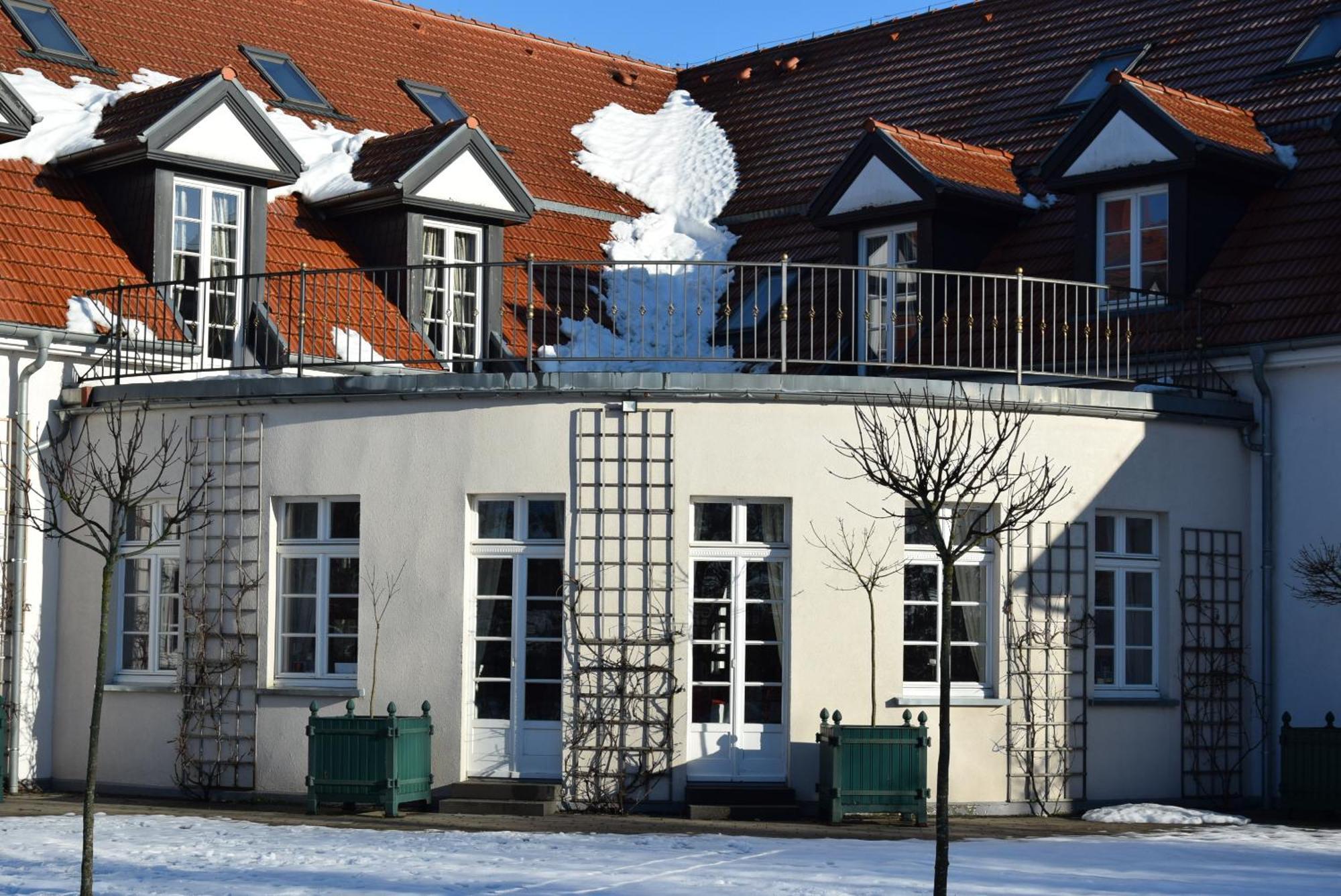 Palac I Folwark Nemino Sierakowice  외부 사진